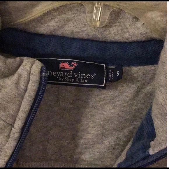 Men’s vineyard vines shep shirt - Picture 2 of 3